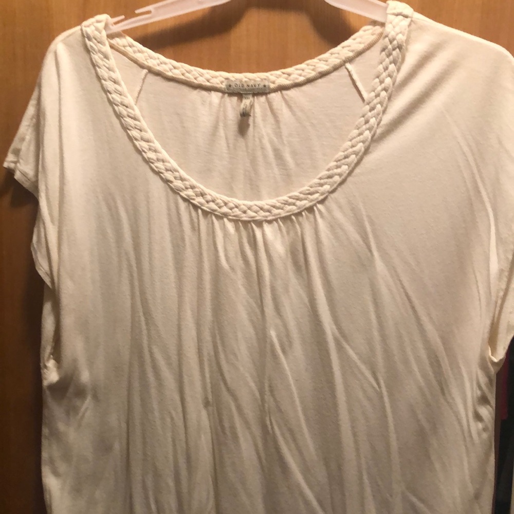 Creme scoop blouse